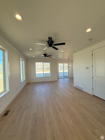 1142 W 220 N, Mapleton, UT 84664