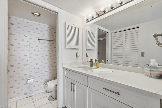 4121 Lorene DR 103, Estero, FL 33928