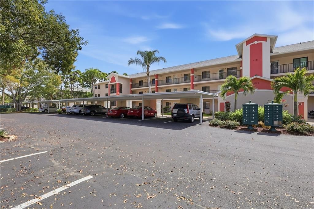 4121 Lorene DR 103, Estero, FL 33928