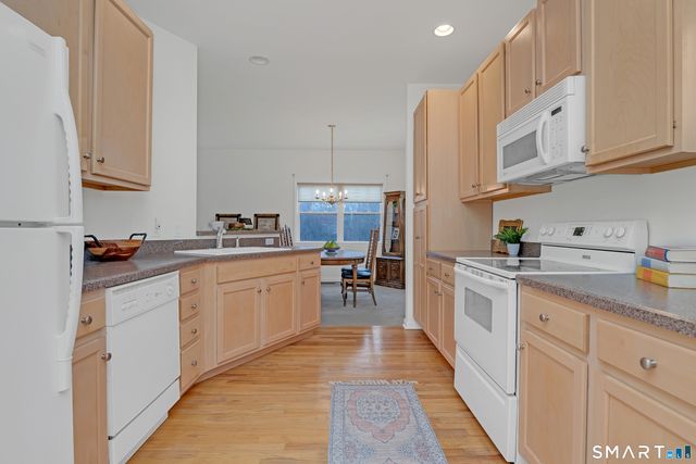 9 Pear Orchard Road 9, Portland, CT 06480