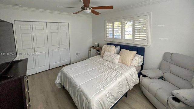 15720 SW 87th Ct, Palmetto Bay, FL 33157