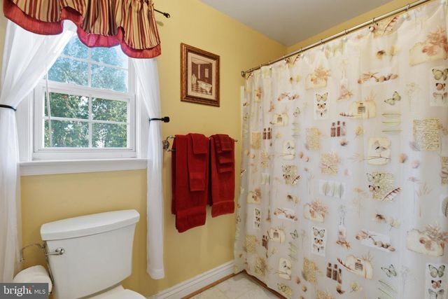 800 AZTEC DR, Frederick, MD 21701