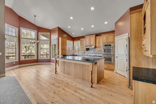1653 E PEAR ORCHARD CT, Draper, UT 84020