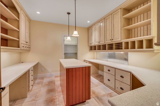 1653 E PEAR ORCHARD CT, Draper, UT 84020