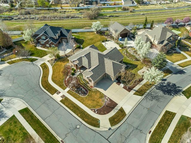 1653 E PEAR ORCHARD CT, Draper, UT 84020