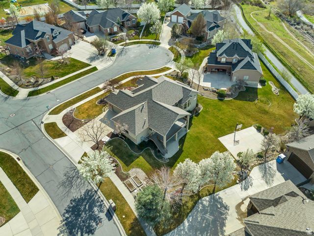 1653 E PEAR ORCHARD CT, Draper, UT 84020