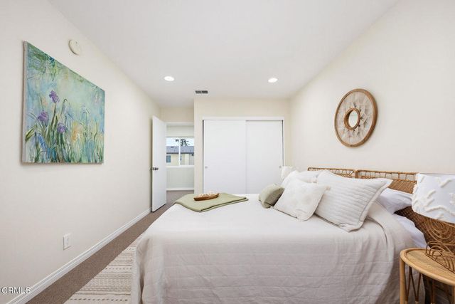 7442 Shadyglade Avenue 2, Los Angeles, CA 91605