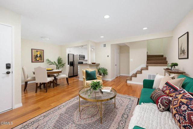 7442 Shadyglade Avenue 2, Los Angeles, CA 91605