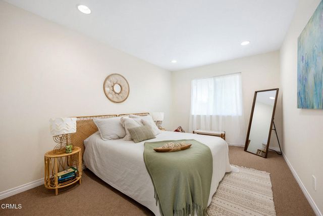 7442 Shadyglade Avenue 2, Los Angeles, CA 91605