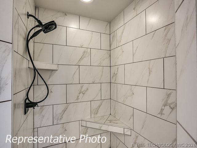 5821 E 124th Terrace S, Bixby, OK 74008