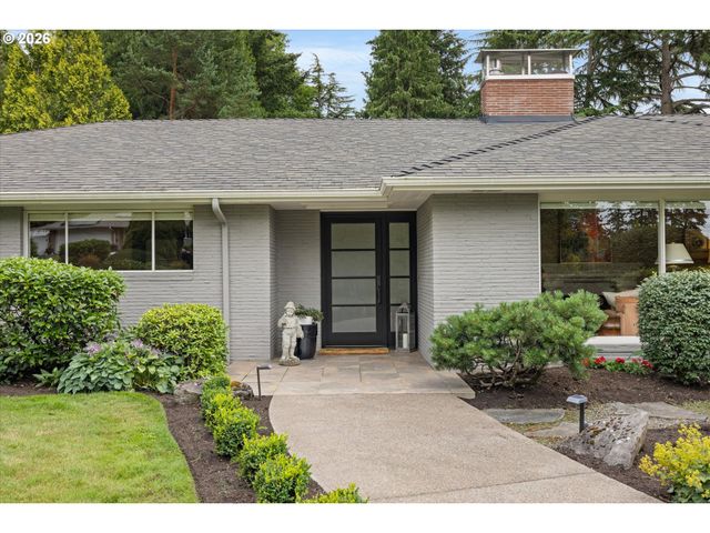 10640 Sw HAWTHORNE Ln, Portland, OR 97225