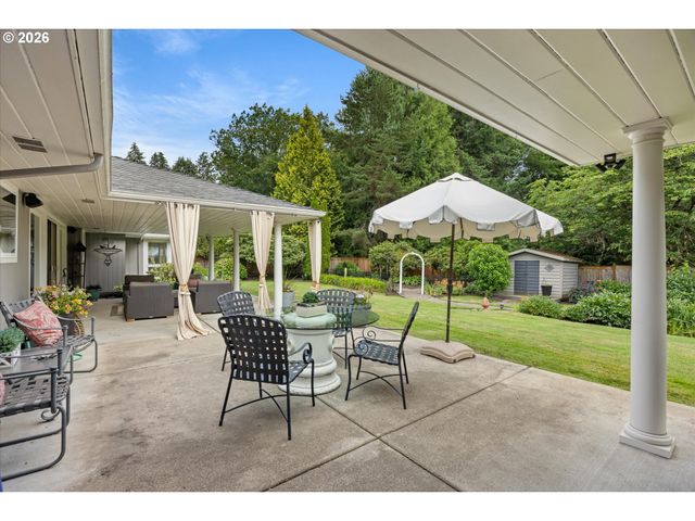 10640 Sw HAWTHORNE Ln, Portland, OR 97225