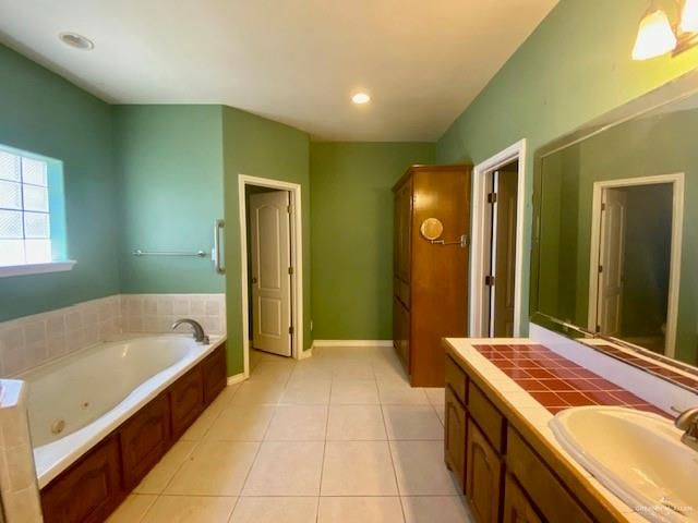 1003 Vela Jackson Avenue, La Joya, TX 78560