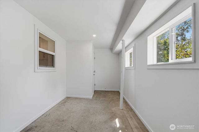 5247 21st Avenue SW, Seattle, WA 98106