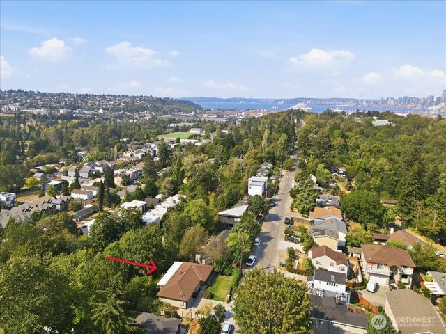 5247 21st Avenue SW, Seattle, WA 98106