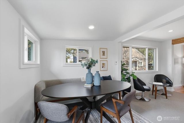 5247 21st Avenue SW, Seattle, WA 98106