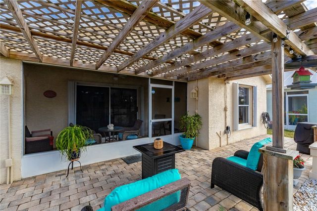 563 10th Place, Vero Beach, FL 32960