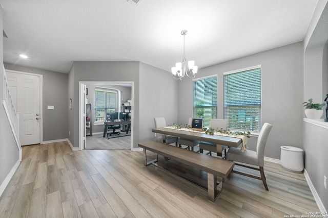 327 CARLITO CV, Universal City, TX 78148