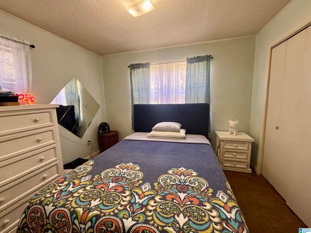 400 BROADLEAF DRIVE, Talladega, AL 35160