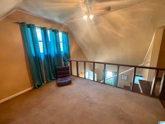 400 BROADLEAF DRIVE, Talladega, AL 35160