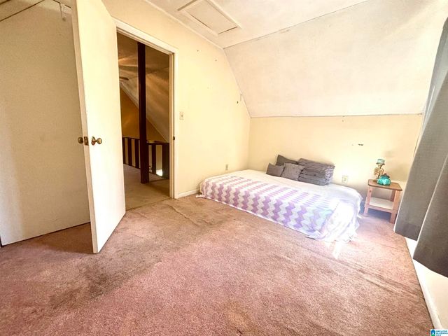 400 BROADLEAF DRIVE, Talladega, AL 35160