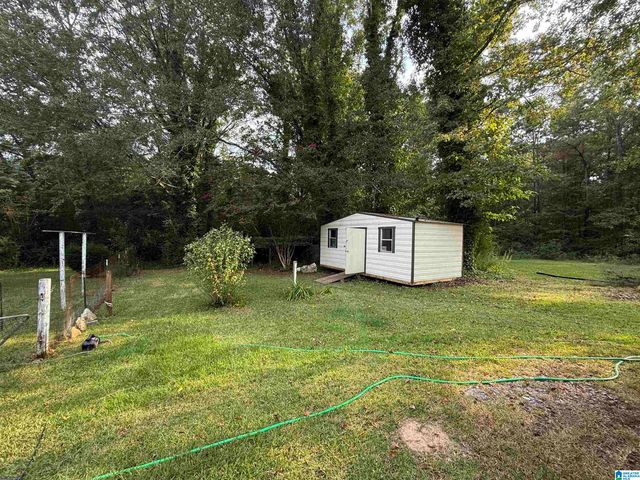 400 BROADLEAF DRIVE, Talladega, AL 35160