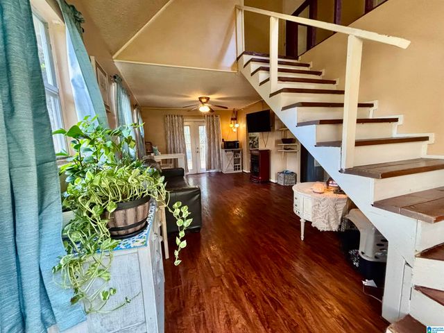 400 BROADLEAF DRIVE, Talladega, AL 35160