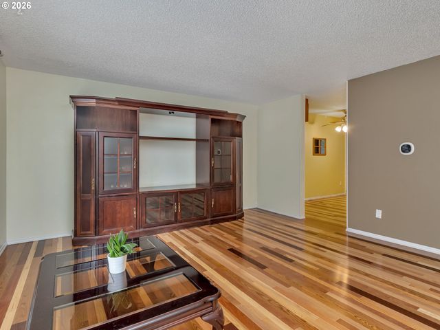 19675 Sw ROSA Rd, Beaverton, OR 97078
