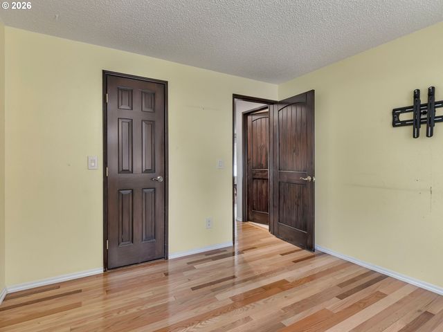 19675 Sw ROSA Rd, Beaverton, OR 97078