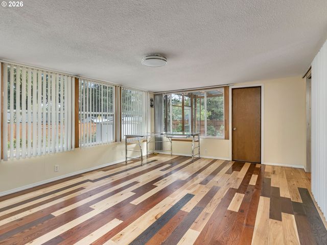19675 Sw ROSA Rd, Beaverton, OR 97078
