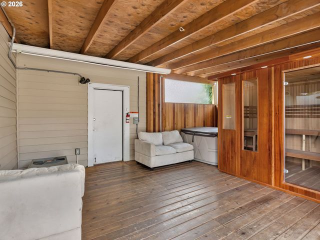 19675 Sw ROSA Rd, Beaverton, OR 97078