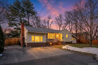 3 Cedar Lane, Saugerties, NY 12477