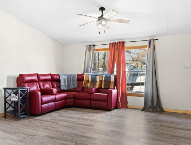 682 Dogwood Trail, Murchison, TX 75778