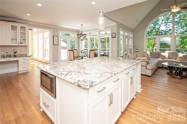 15349 Ballantyne Country Club Drive, Charlotte, NC 28277