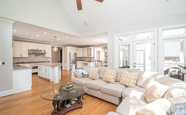 15349 Ballantyne Country Club Drive, Charlotte, NC 28277