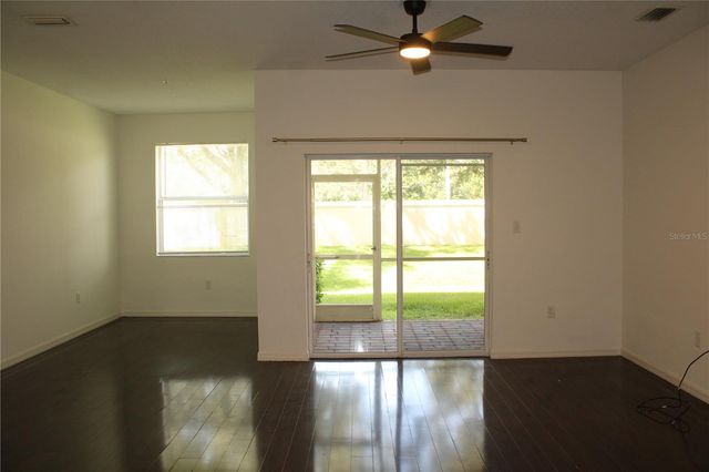 3429 PARKRIDGE CIRCLE 19-103, Sarasota, FL 34243
