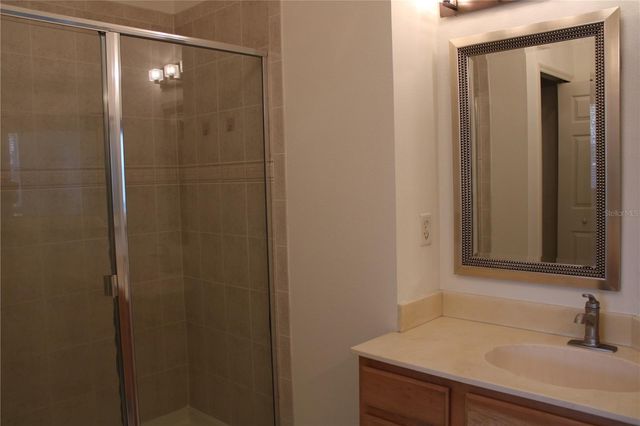 3429 PARKRIDGE CIRCLE 19-103, Sarasota, FL 34243