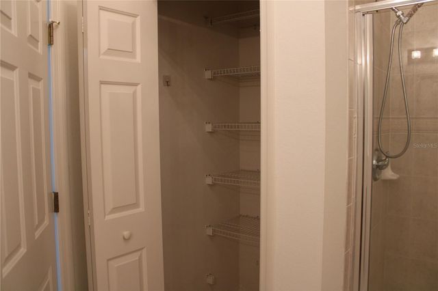 3429 PARKRIDGE CIRCLE 19-103, Sarasota, FL 34243