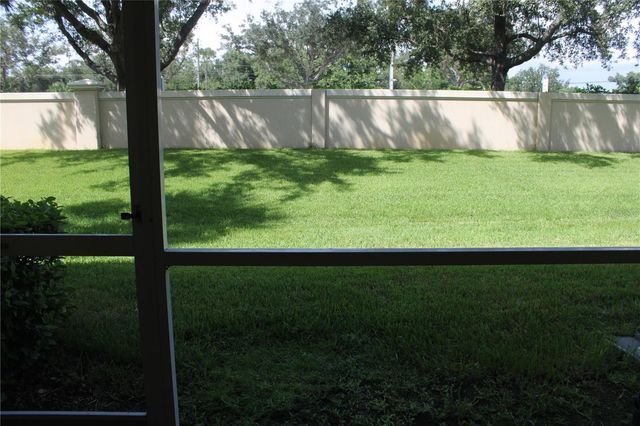 3429 PARKRIDGE CIRCLE 19-103, Sarasota, FL 34243