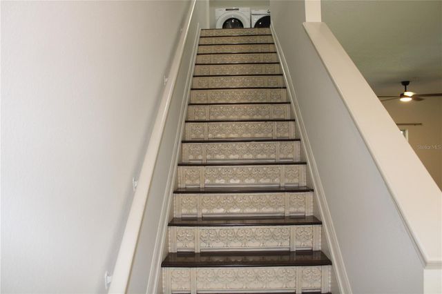 3429 PARKRIDGE CIRCLE 19-103, Sarasota, FL 34243