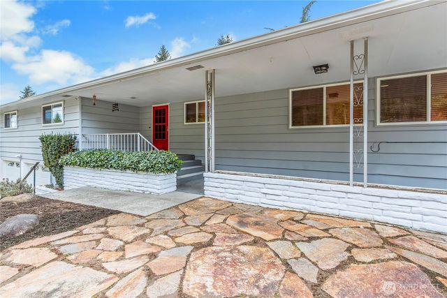 424 Ranger Drive SE, Lacey, WA 98503