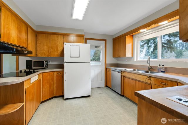 424 Ranger Drive SE, Lacey, WA 98503