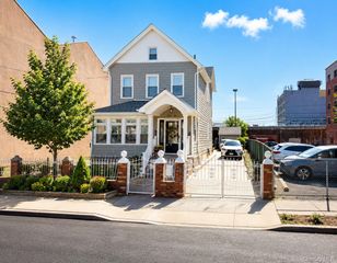170-16 93rd Avenue 2, Jamaica, NY 11433
