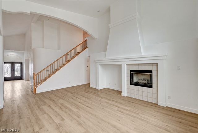 10016 Diving Duck Avenue, Las Vegas, NV 89117