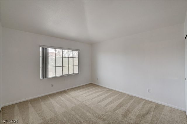 10016 Diving Duck Avenue, Las Vegas, NV 89117