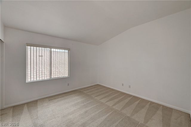 10016 Diving Duck Avenue, Las Vegas, NV 89117