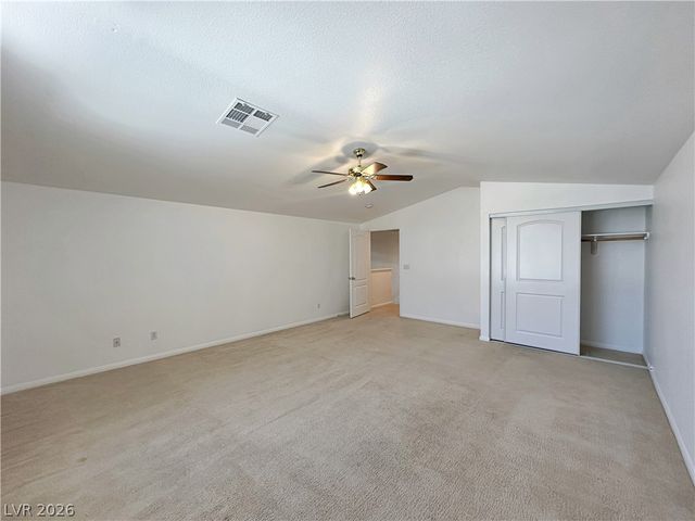 10016 Diving Duck Avenue, Las Vegas, NV 89117