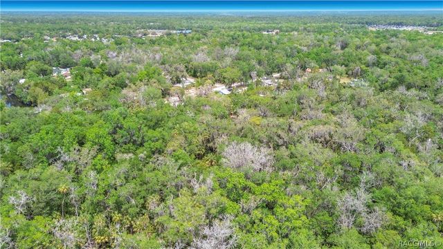 1670 NW 19th Street, Crystal River, FL 34428