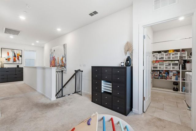 4032 Montcalm Pl, Roseville, CA 95747