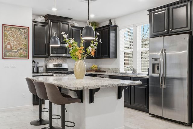 4032 Montcalm Pl, Roseville, CA 95747